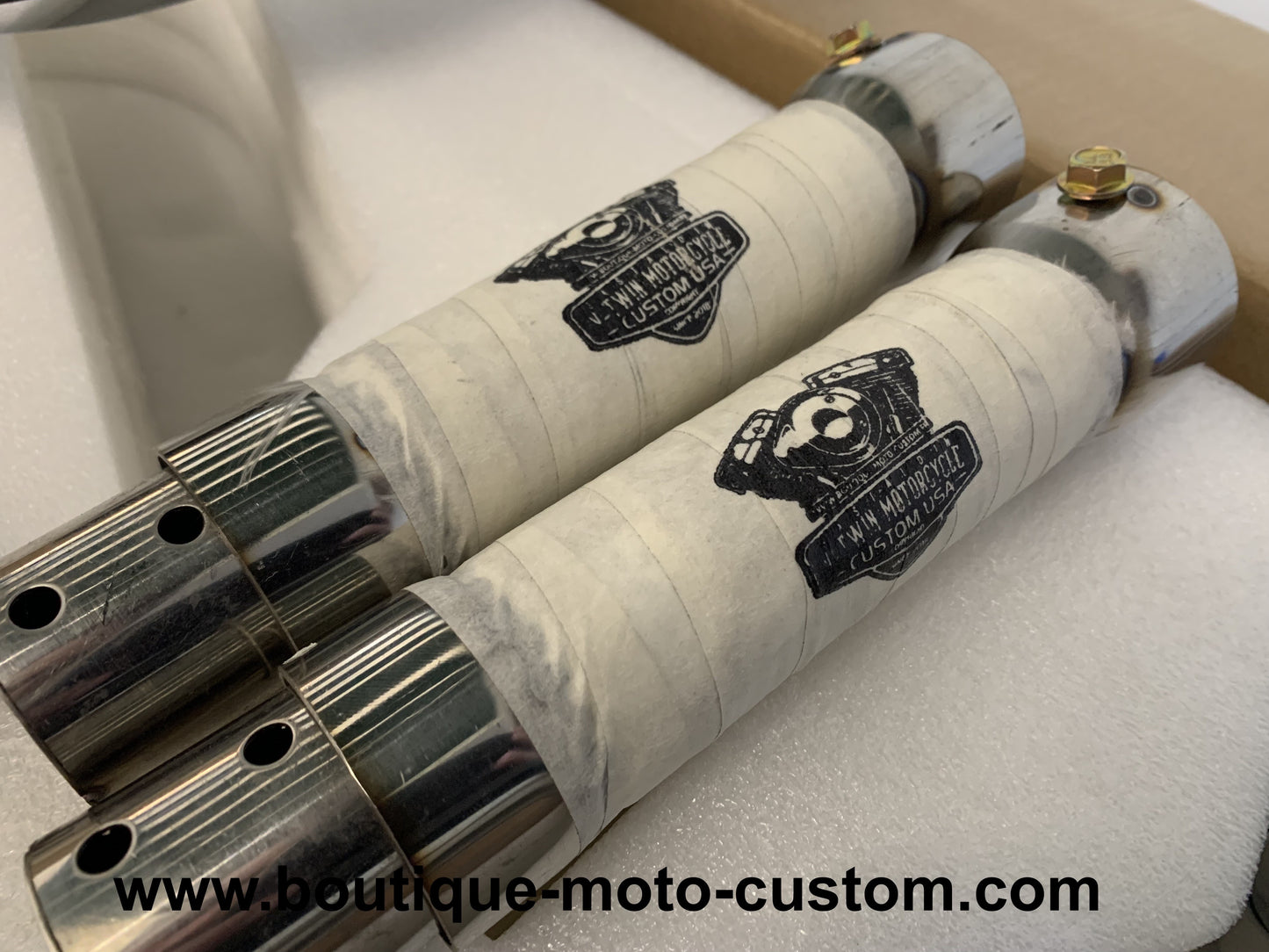 PROMO Ligne Échappement Shortshots staggered noir + Quiet Baffle Harley Davidson Sportster XL 2004 à 2013