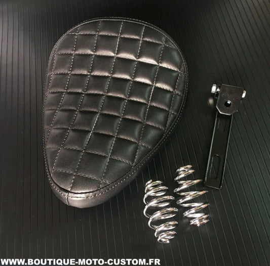 SEAT KIT SOLO BOBBER SQUARE BLACK